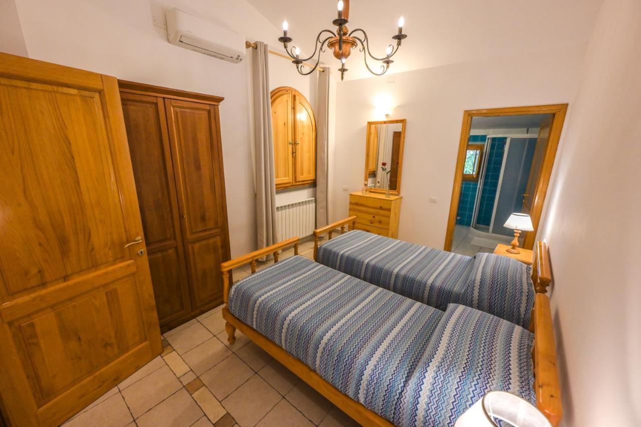 Agriturismo Poggio Al Pino Montelupo Fiorentino Kültér fotó