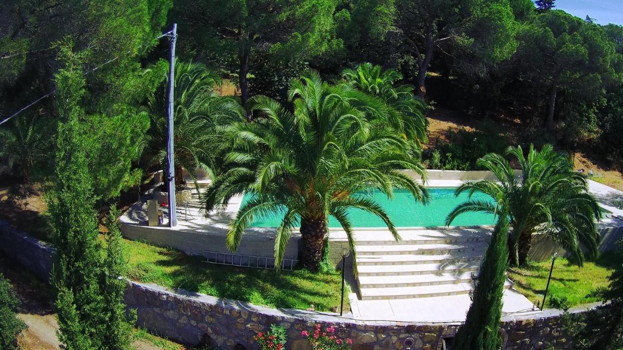 Agriturismo Poggio Al Pino Montelupo Fiorentino Kültér fotó