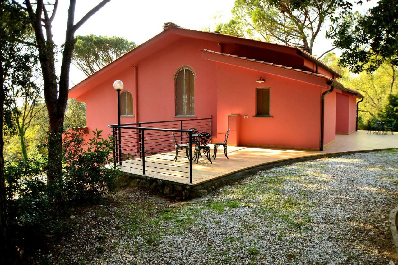 Agriturismo Poggio Al Pino Montelupo Fiorentino Kültér fotó